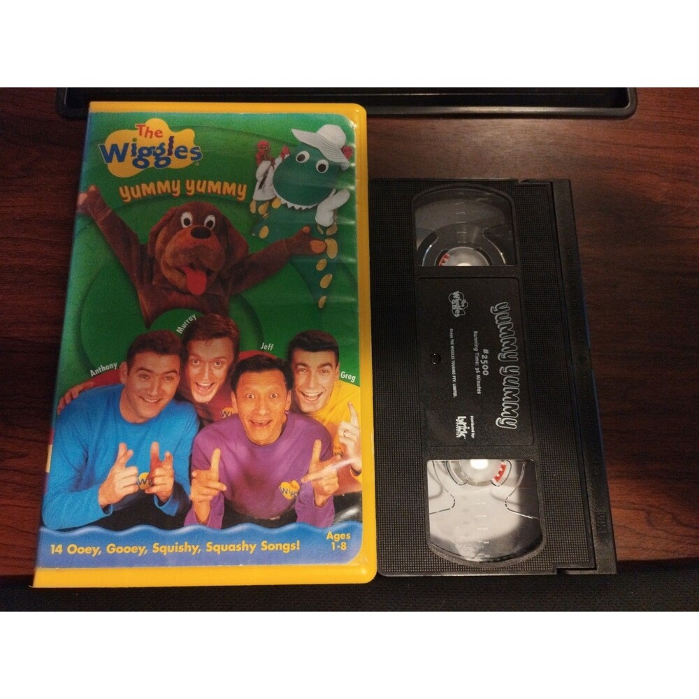 The Wiggles Yummy Yummy Children's VHS Yellow Case Clam Shell
